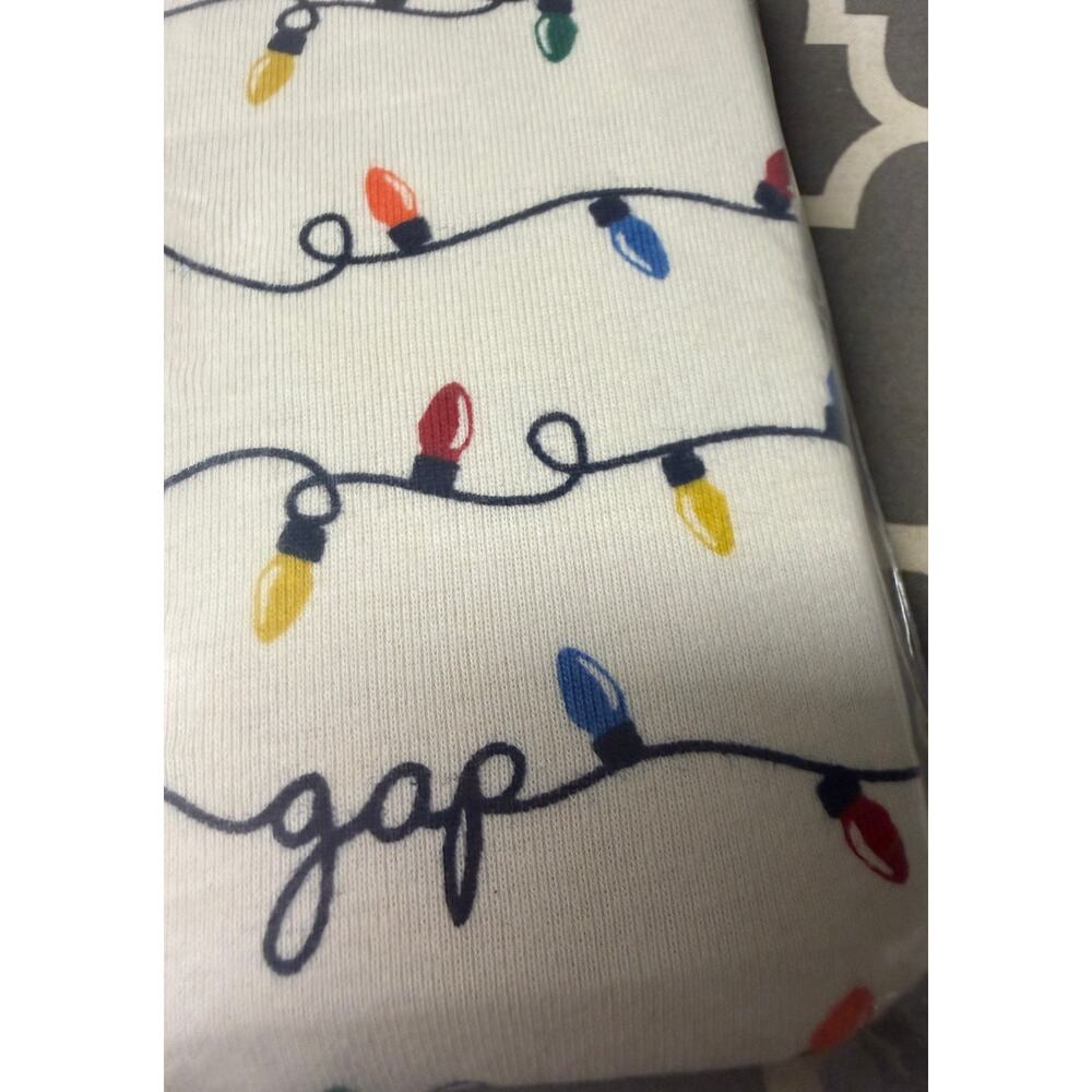 Baby Gap Christmas Lights Pajama Set Toddler 3 Years 2 Piece Cotton NWT New - Picture 4 of 4